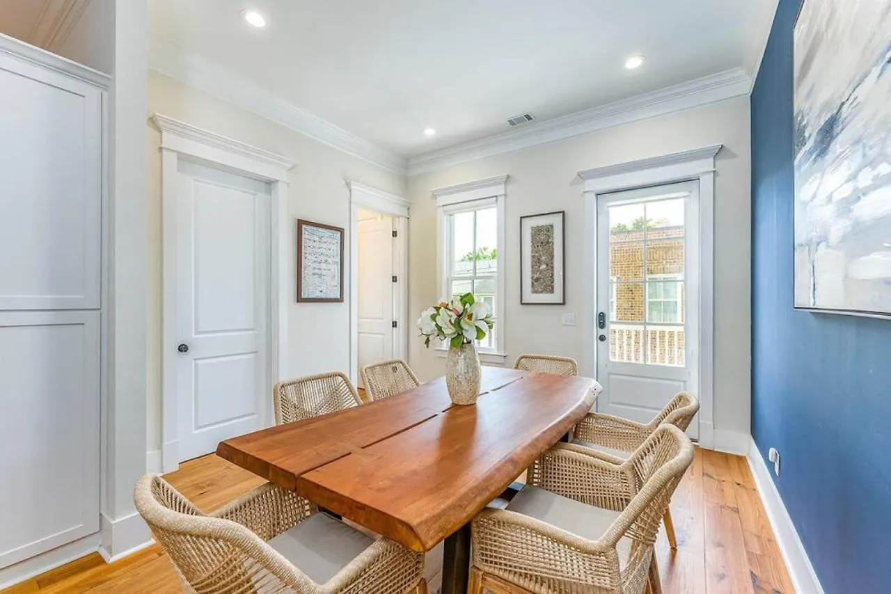 סוואנה 3 Bedroom Magnolia House בית נופש
