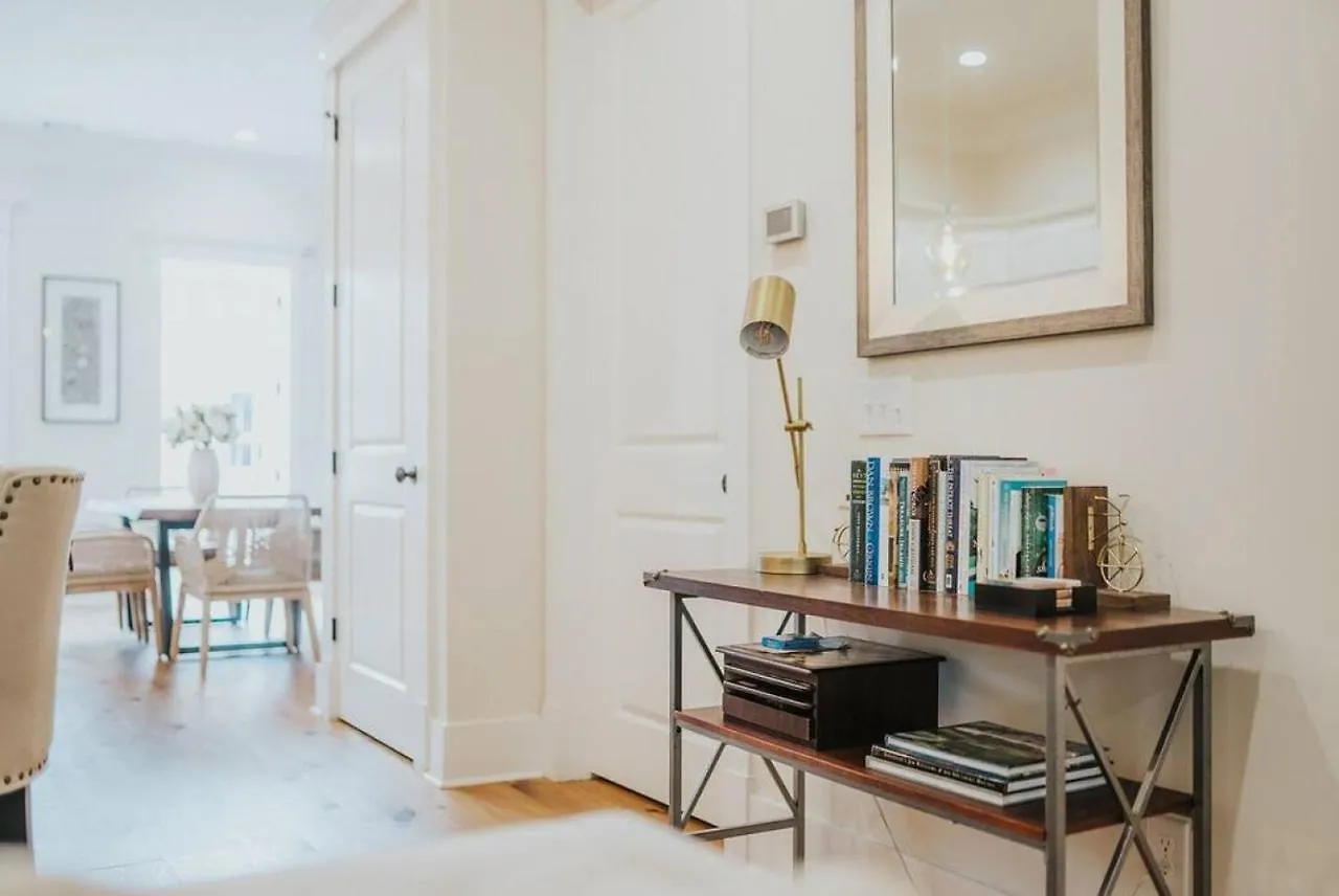 3 Bedroom Magnolia House Savannah 0*,  Stati Uniti